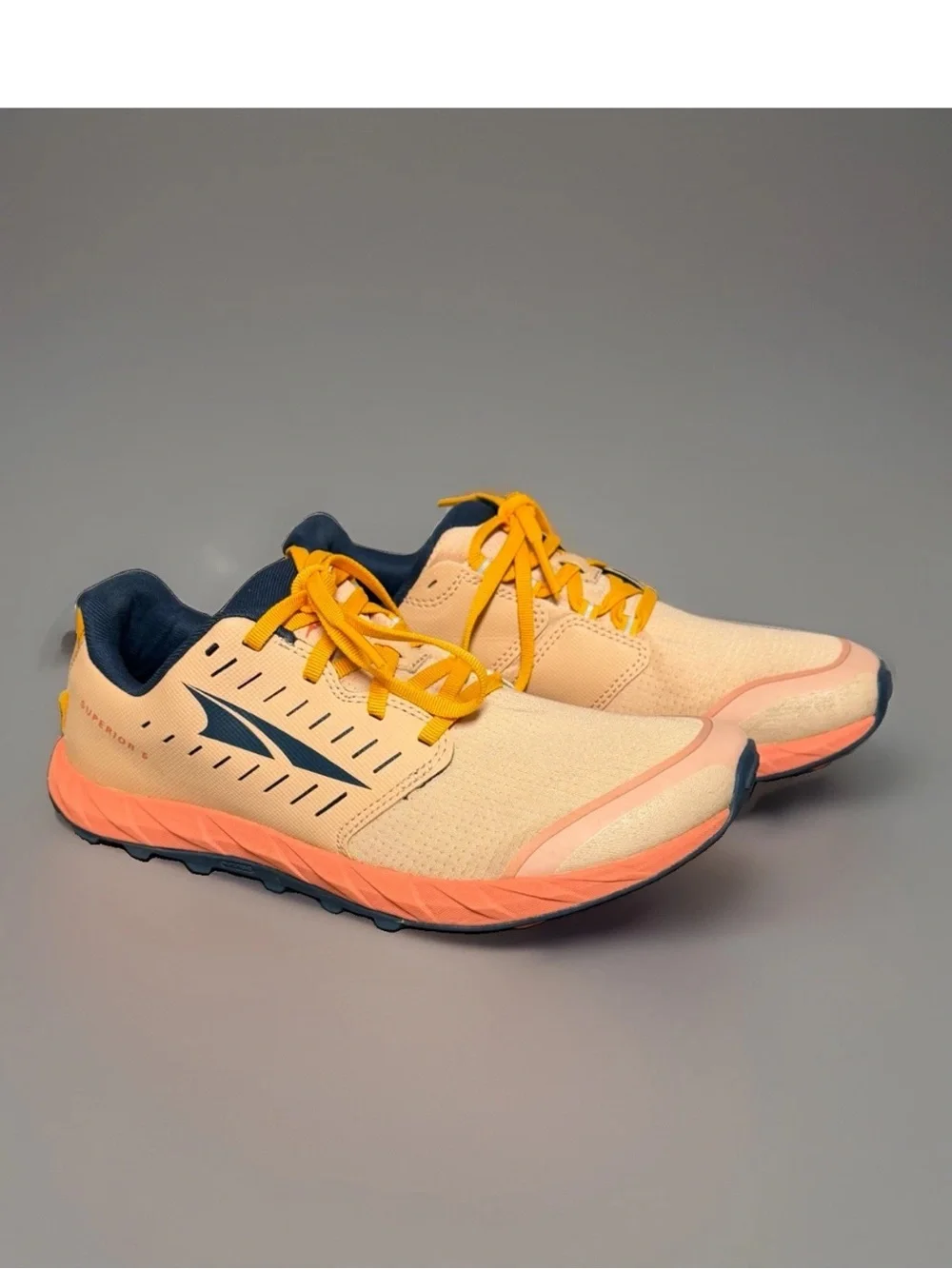 Altra Superior 5 Women’s Trail Running Shoes Dusty Pink Size 9
